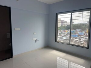 Room in 2 BHK Apartment at Shree Krishna Kunj Apartment, Kothrud – for Rent