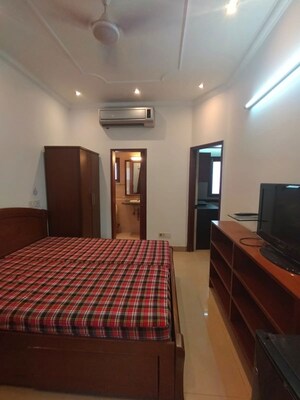Bedroom in Studio Apartment at Defence Colony – for Rent