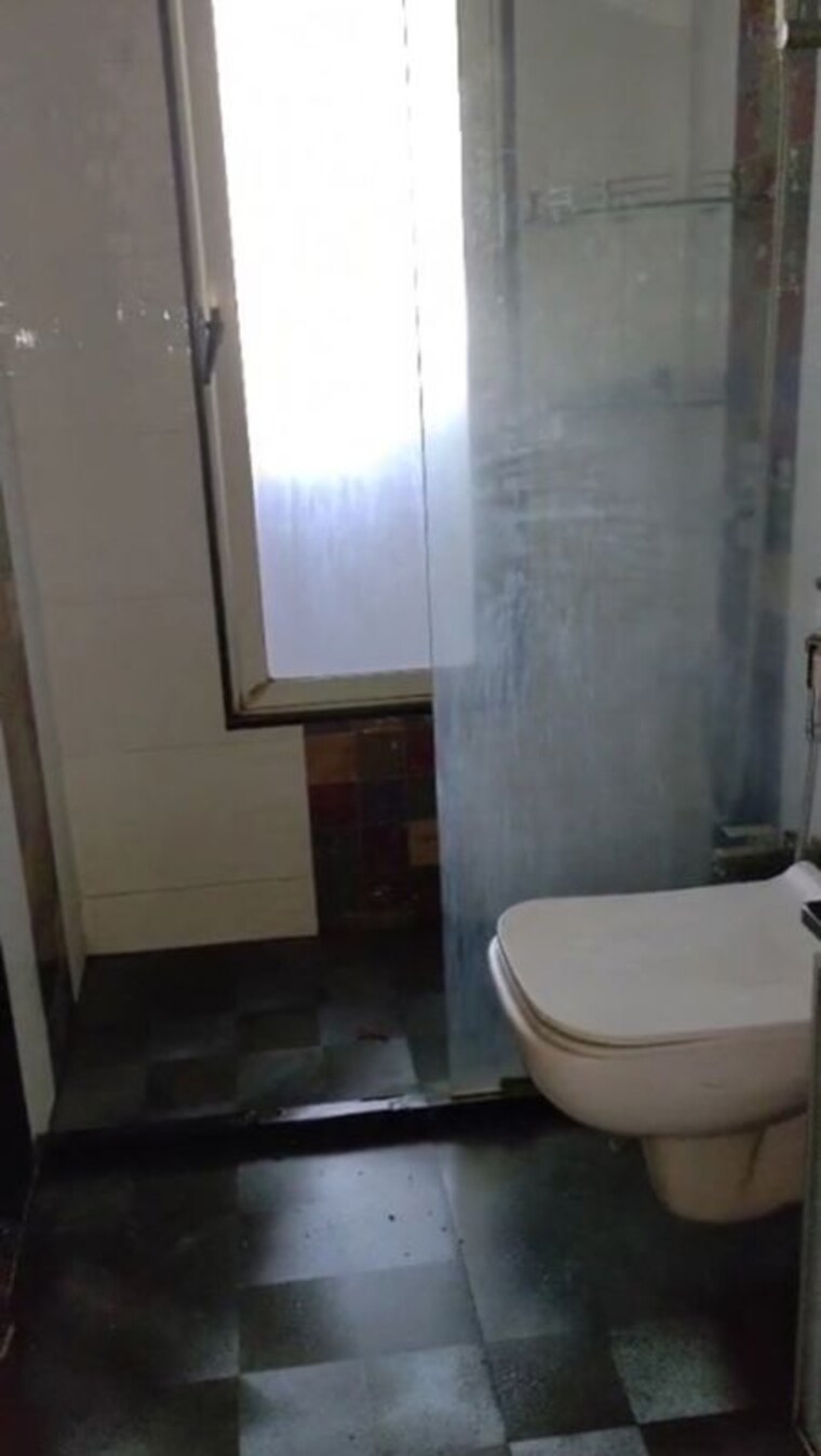 Bathroom, chembur 4 Bedroom 1950 Sq.Ft. Apartment In Chembur Mumbai 10617124