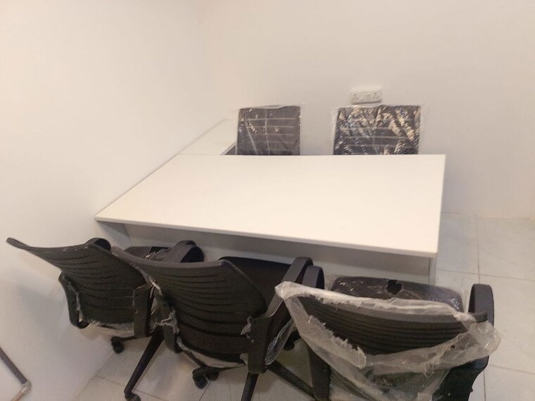 Team Area, sector 16 Commercial Office Space 1500 Sq.Ft. In Sector 16 Noida 10617123
