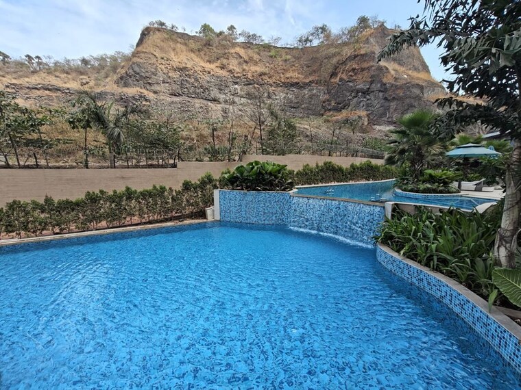 Swimming Pool, kanakia-silicon-valley 2 Bedroom 820 Sq.Ft. Apartment In Powai Mumbai 10617153