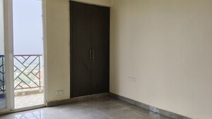 3 BHK Apartment For Rent in Saya Gold Avenue, Vaibhav Khand