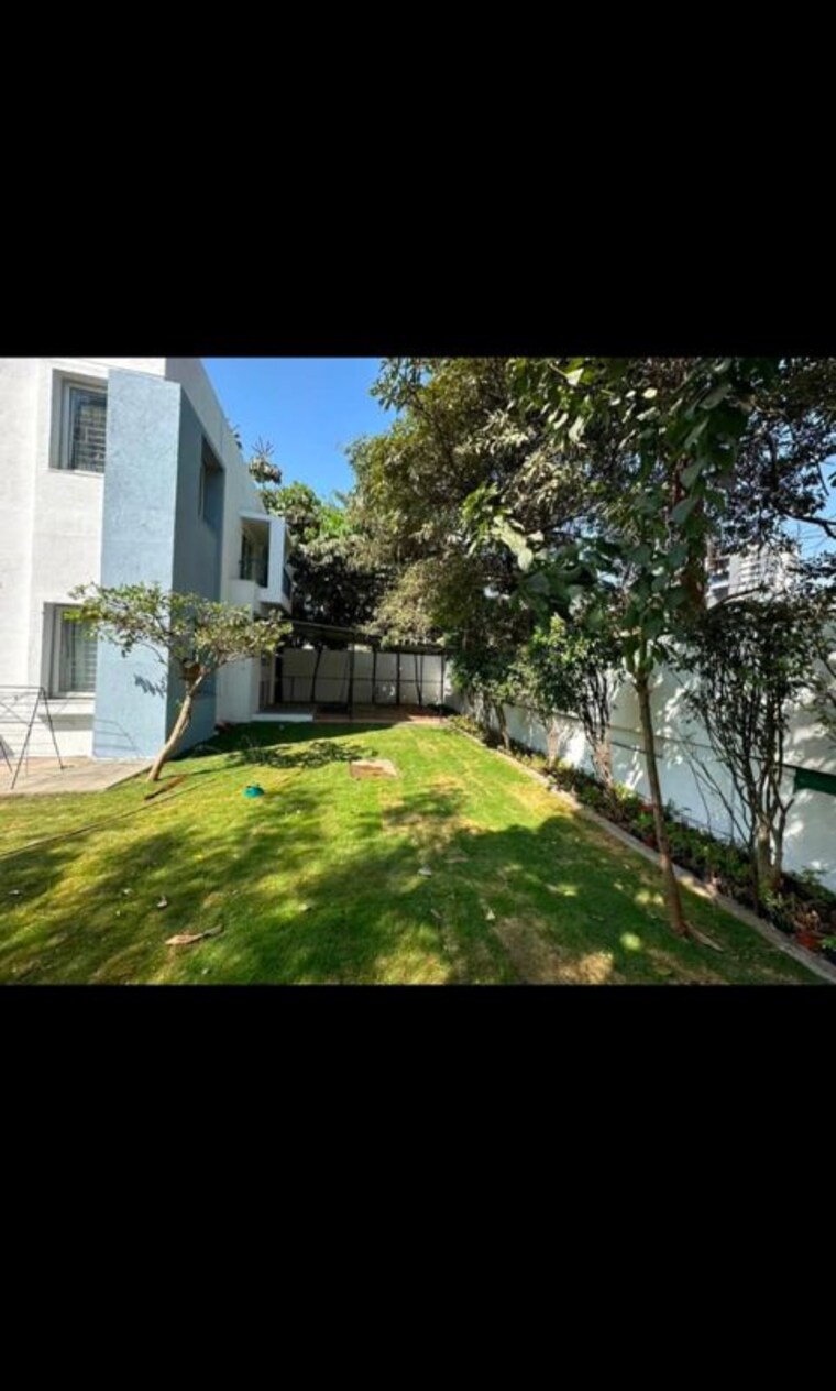 Garden, kumar-palmsprings 4 Bedroom 3215 Sq.Ft. Villa In Undri Pune 10617174