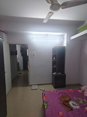 1 BHK Apartment For Rent in Goregaon West