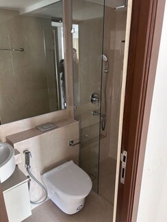 1 BHK + Extra Room Apartment For Rent in Nahar Amaryllis Towers and Plaza