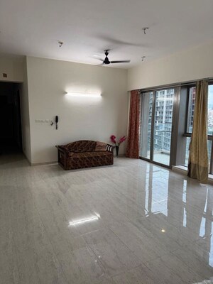 Room in 3 BHK Apartment at Sheth Auris Serenity Tower 1, Malad West – for Sale