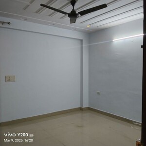 Room in 1 BHK Builder Floor at ILD Trade Centre, Sector 47 – for Rent