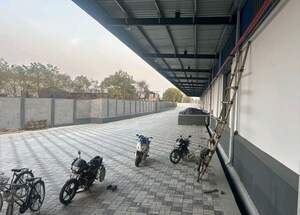 Parking in  Warehouse at Tatisilwai – for Rent