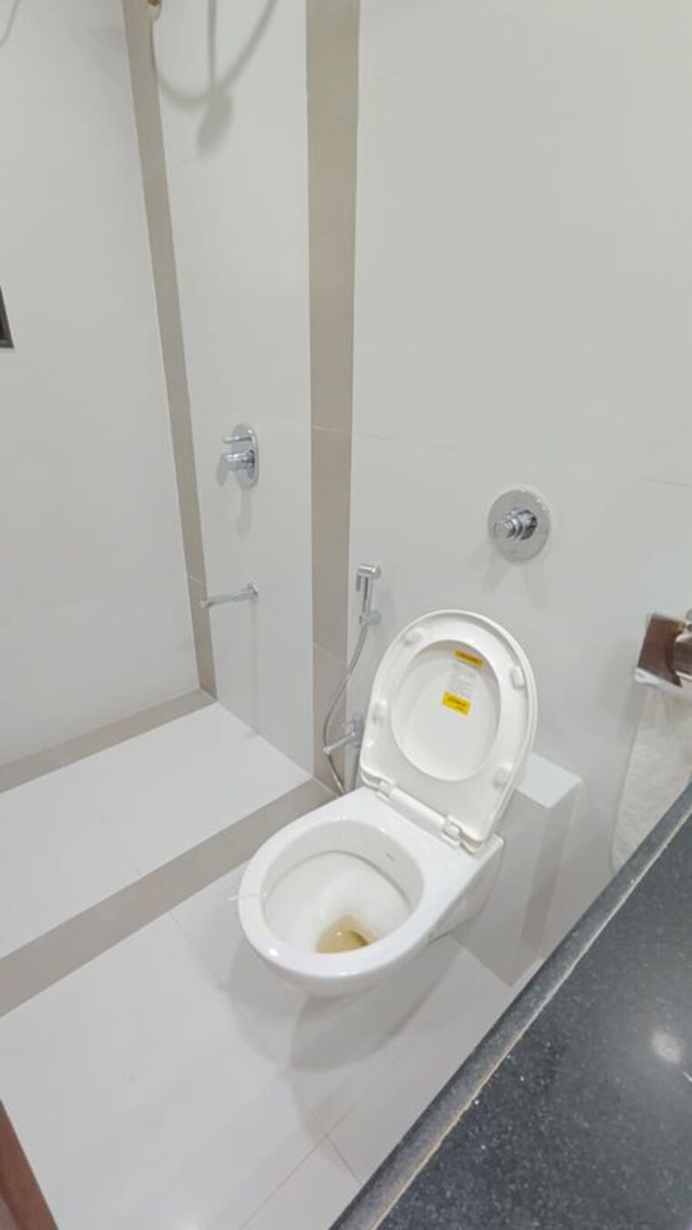 Bathroom, bramhacorp-the-collection 2 Bedroom 1100 Sq.Ft. Apartment In Kalyani Nagar Pune 10617282