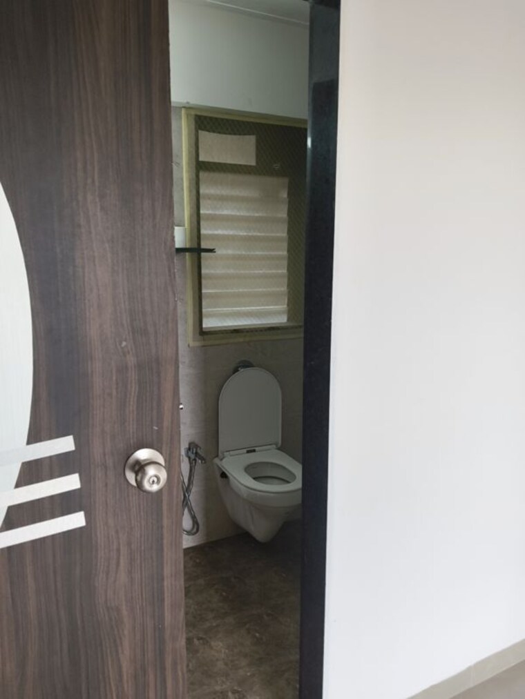 Bathroom, andheri-chs 1 Bedroom 470 Sq.Ft. Apartment In Andheri West Mumbai 10617294