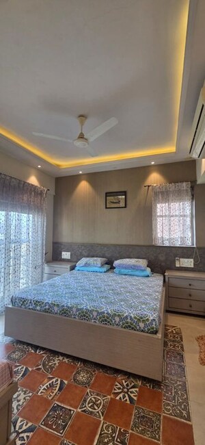 Bedroom in 3.5 BHK Apartment at Chembur – for Sale