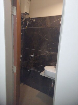 Furnished Amenities in 2 BHK Apartment at Shri Ganesh Royal Altezza, Ghatkopar East – for Rent