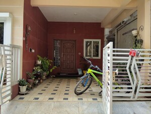 Parking in 5 BHK Independent House at Daadys Gaarden, Electronic City Phase ii – for Sale