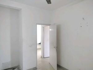 Room in 2 BHK Builder Floor at Sector 22 – for Rent