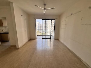 Room in 3 BHK Apartment at Agrante Galleria 108, Sector 108 – for Rent