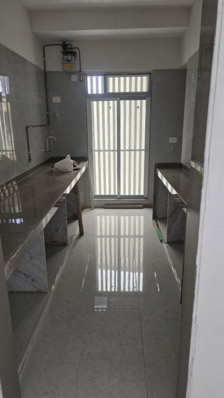 Kitchen, shiv-pearl-gardens 2 Bedroom 722 Sq.Ft. Apartment In Malad West Mumbai 10617307