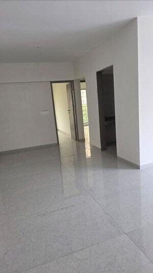 Room in 2 BHK Apartment at Shiv Pearl Gardens, Malad West – for Sale