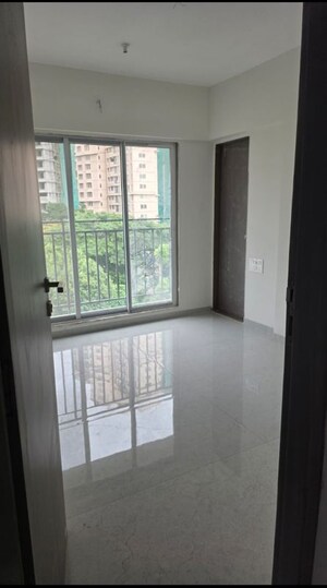 Bedroom in 2 BHK Apartment at Shiv Pearl Gardens, Malad West – for Sale