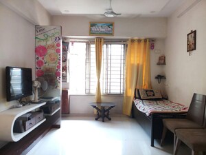 Living Room in 2 BHK Apartment at Sachatma Chs, Chembur – for Rent
