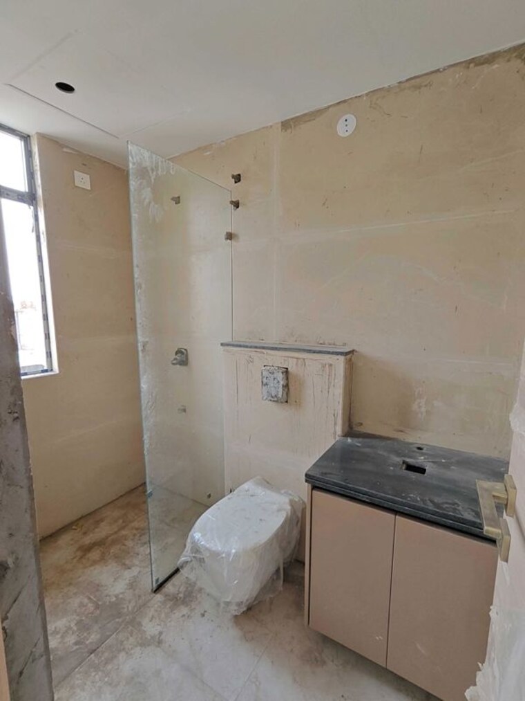 Bathroom, sector 21 2 Bedroom 1520 Sq.Ft. Builder Floor In Sector 21 Gurgaon 10617374