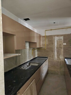 Kitchen in 2 BHK Builder Floor at Sector 21 – for Rent