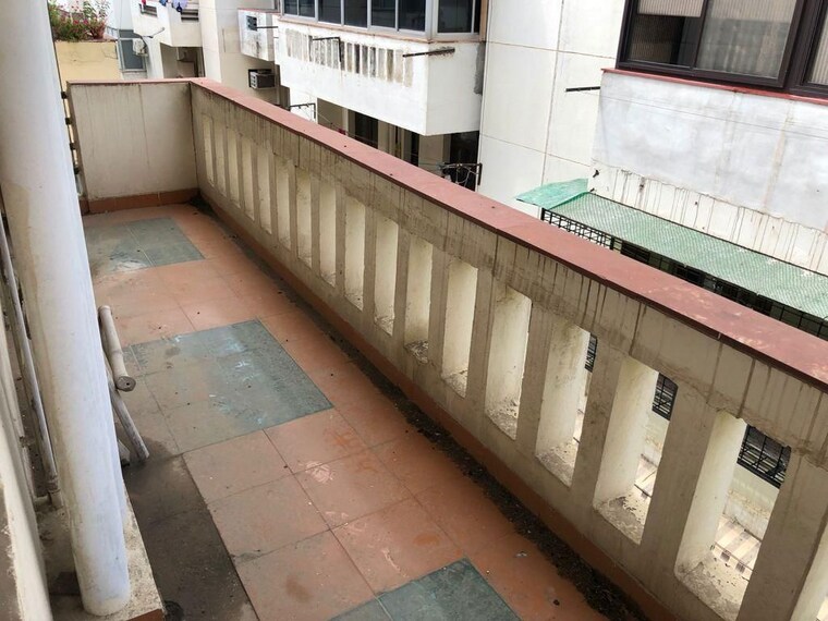 Balcony, ardee-city 3 Bedroom 300 Sq.Yd. Builder Floor In Sector 52 Gurgaon 10617365