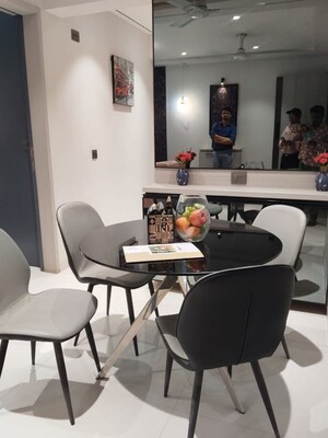 Team Area in 1 BHK Apartment at Gauri Excellency, Kandivali West – for Sale
