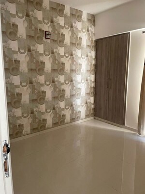 Bathroom in 3 BHK Apartment at Arihant Abode, Sector 10 Greater Noida – for Rent