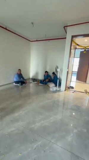 Living Room in 2 BHK Apartment at Chembur – for Rent