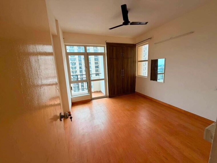 Room, amrapali-verona-heights 3 Bedroom 1220 Sq.Ft. Apartment In Tech Zone 4 Greater Noida Greater Noida 10617421