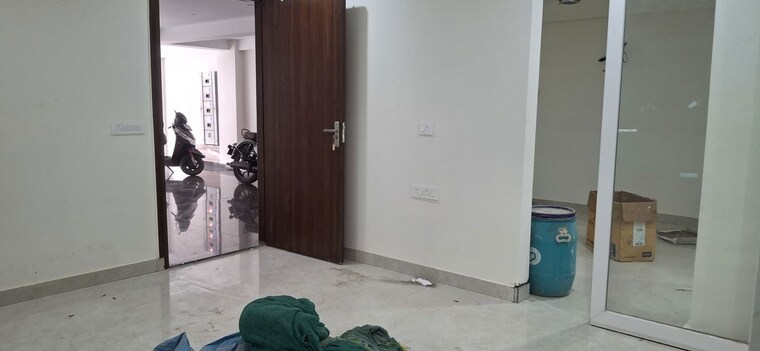 Room, sector 43 1 Bedroom 800 Sq.Ft. Builder Floor In Sector 43 Gurgaon 10617426
