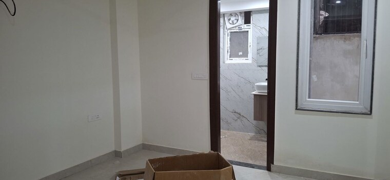 Room, sector 43 1 Bedroom 800 Sq.Ft. Builder Floor In Sector 43 Gurgaon 10617426