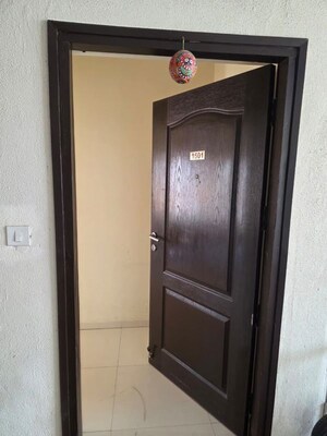 Furnished Amenities in 3 BHK Apartment at Uniworld Heights, Rajarhat – for Rent