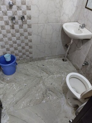 Bathroom in 2 BHK Builder Floor at Sector 38 – for Rent
