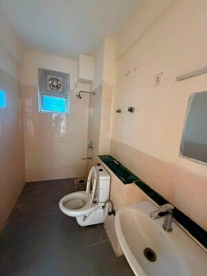 Bathroom in 3 BHK Apartment at Amrapali Verona Heights Phase II, Amrapali Leisure Valley – for Rent