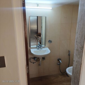 Bathroom in 1.5 BHK Apartment at Kanti Apartments, Bandra West – for Rent