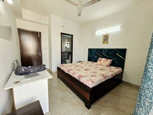 Bedroom in 4 BHK Apartment at Amrapali Verona Heights Phase II, Amrapali Leisure Valley – for Rent