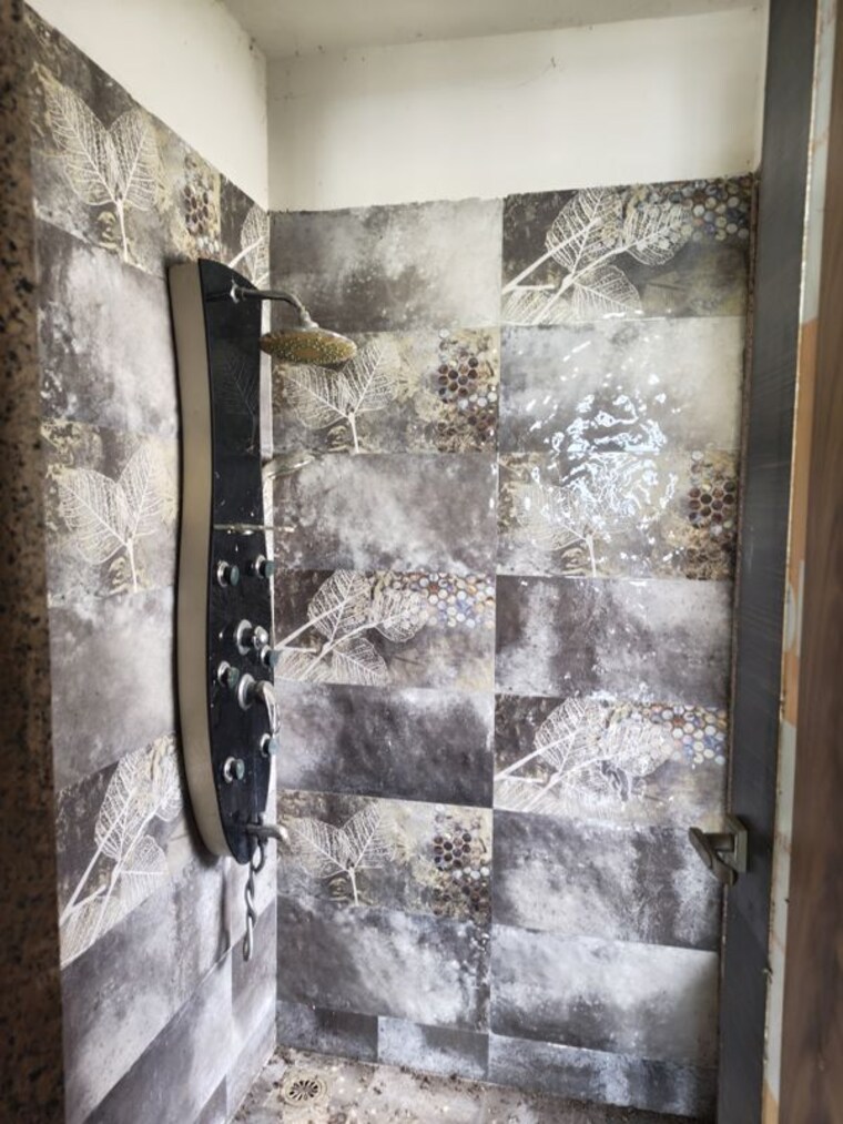 Bathroom, paradise-sai-wonder 1 Bedroom 735 Sq.Ft. Apartment In Kharghar Navi Mumbai 10617436