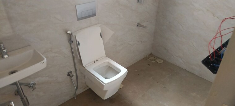 Bathroom, imprint-vivan-homes 2 Bedroom 770 Sq.Ft. Apartment In Andheri West Mumbai 10617441
