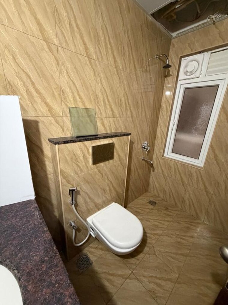 Bathroom, mvn-aero-one 2 Bedroom 1200 Sq.Ft. Apartment In Devanahalli Bangalore 10617479
