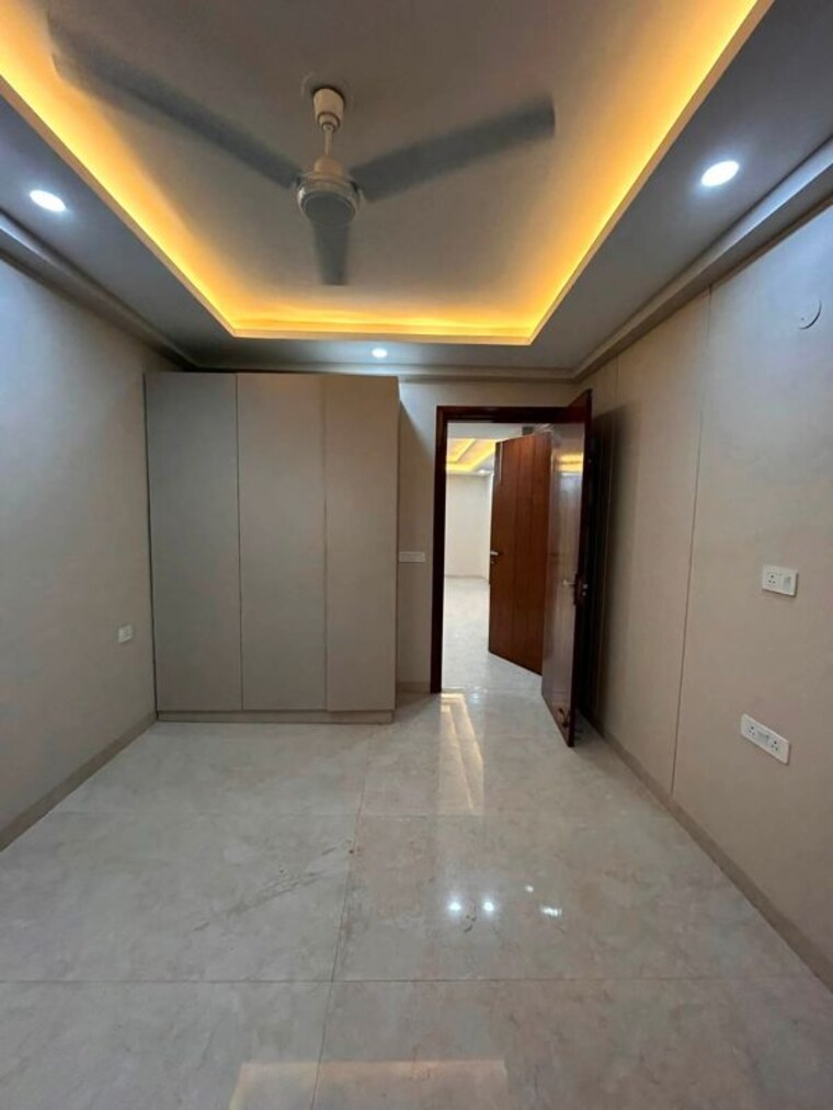 Room, saket 2 Bedroom 900 Sq.Ft. Apartment In Saket Delhi 10617488