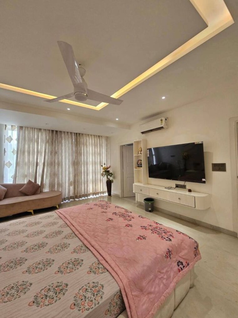 Bedroom, saket 3 Bedroom 1700 Sq.Ft. Apartment In Saket Delhi 10617496