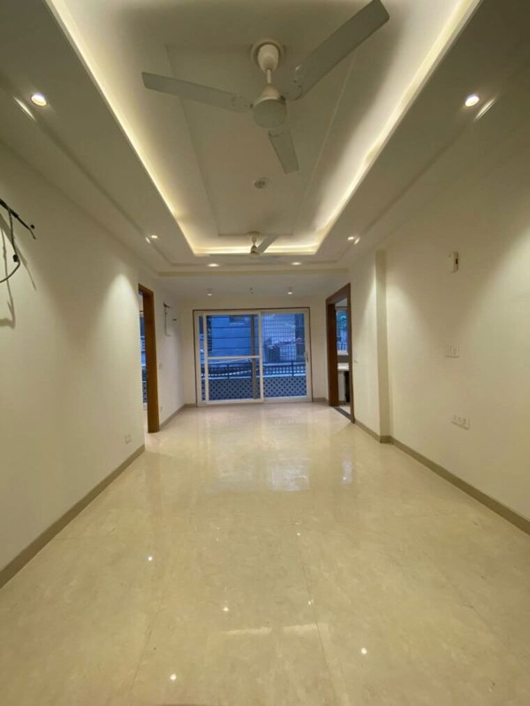 Room, freedom fighters vihar 4 Bedroom 2200 Sq.Ft. Apartment In Freedom Fighters Vihar Delhi 10617513