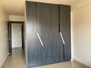 Bedroom in 3 BHK Apartment at Dahanukar Colony – for Rent