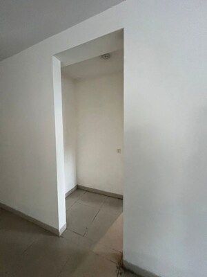 Room in 3 BHK Builder Floor at Omaxe New Chandigarh, North Mullanpur – for Rent
