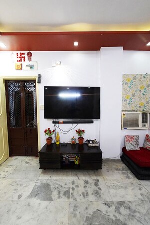 Room in 2 BHK Apartment at Ghatalodia – for Sale