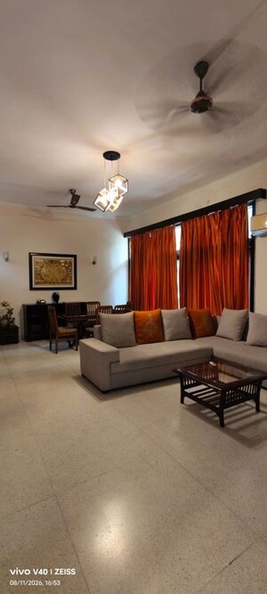 3 BHK Apartment For Rent in Defence Colony