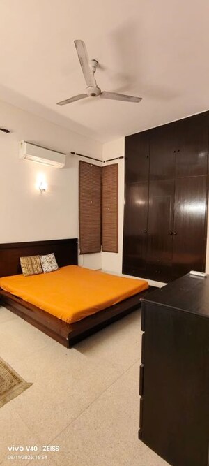 Bedroom in 3 BHK Apartment at Defence Colony – for Rent