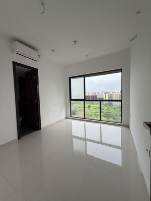 Room in 3 BHK Apartment at Lodha Palava City, Dombivli East – for Rent