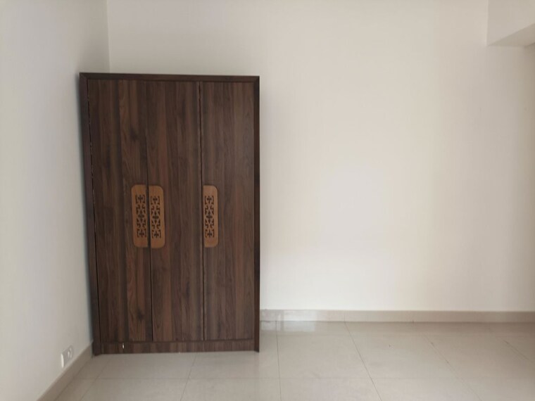 Room, sector 23 3 Bedroom 1500 Sq.Ft. Builder Floor In Sector 23 Gurgaon 10617611